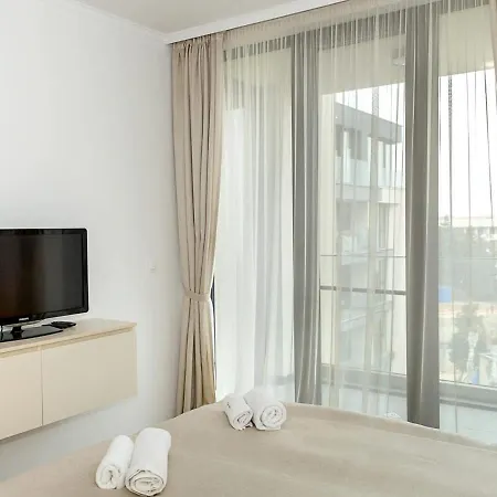 Apartamento Cozy Sea View Apartment With Parking