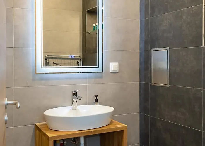 Cozy Sea View With Pool Daire *