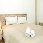 Lägenhet Cozy Sea View With Pool Varna