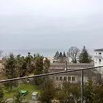 Cozy Sea View With Pool Varna